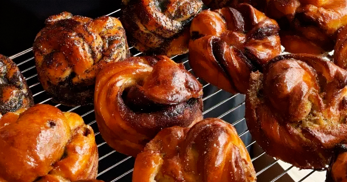 Булка с кардамоном и корицей из Aaark уже свела с ума прогрессивные слои московского населения