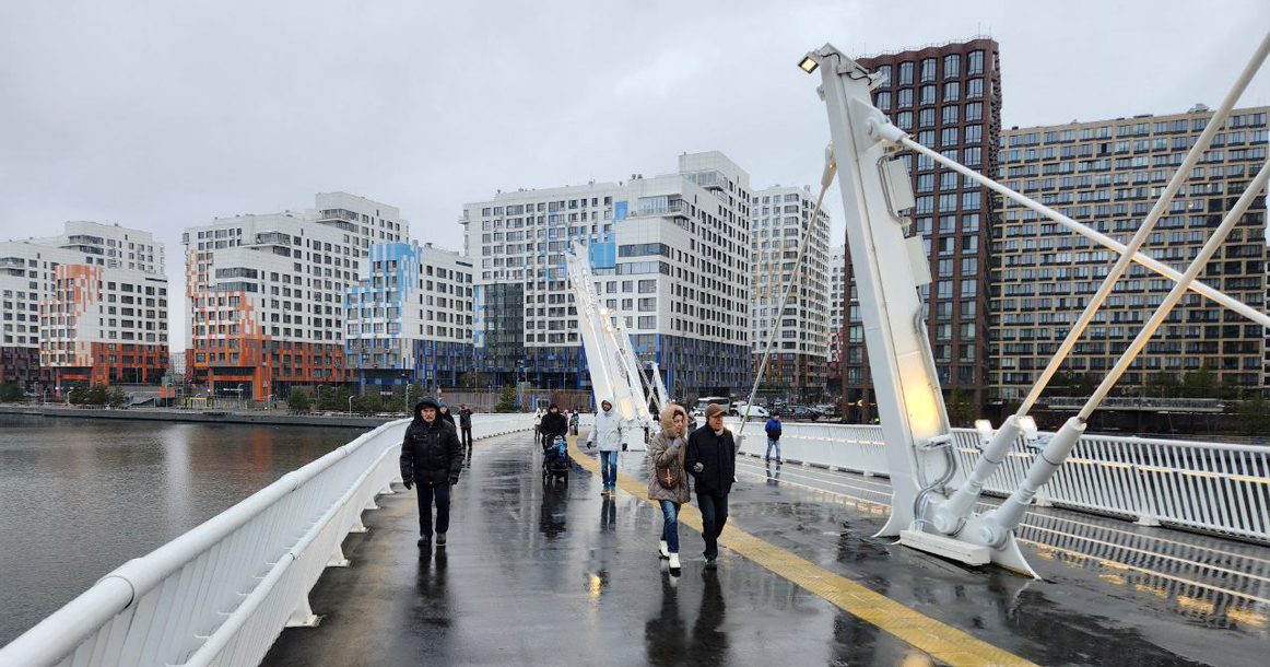 Сегодня открылся велопешеходный мост у станции метро «Нагатинский Затон»