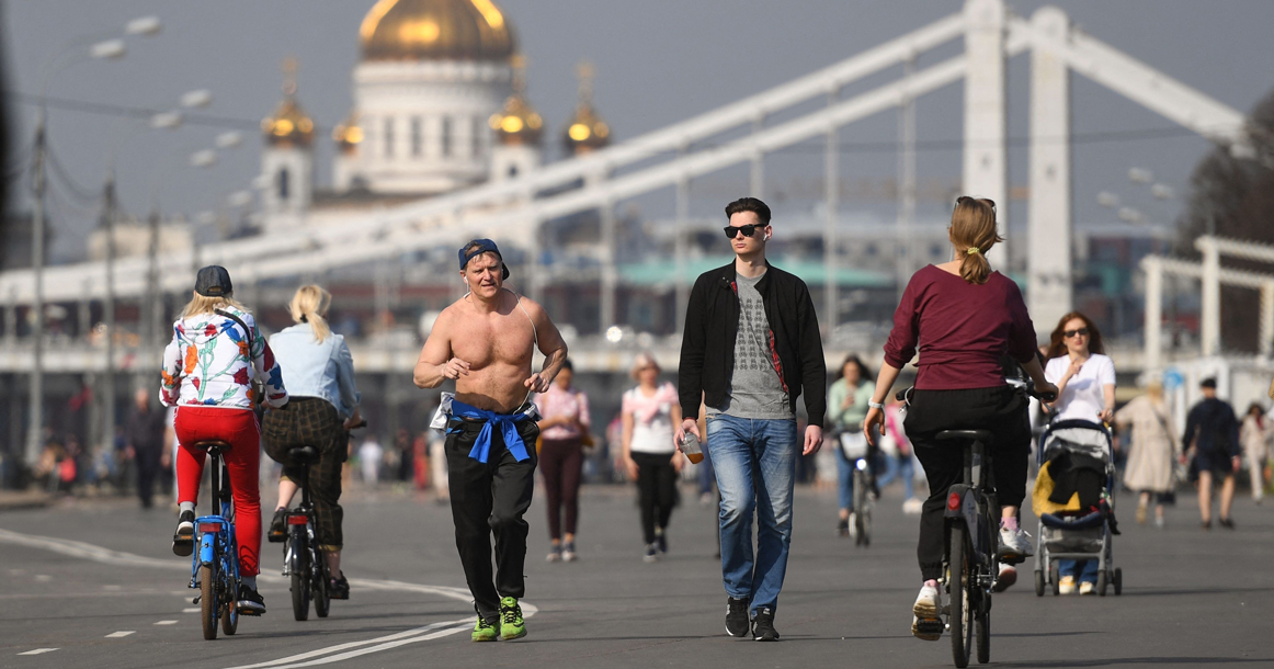 Уже в эту субботу воздух в Москве прогреется до плюс 24 градусов, как в июле