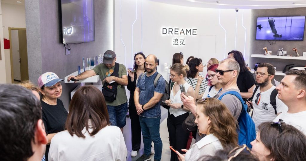 Земля роботов: экскурсия на завод Dreame