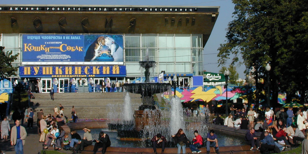Церетели поспорил с Лебедевым о ценности кинотеатра «Пушкинский» для Москвы