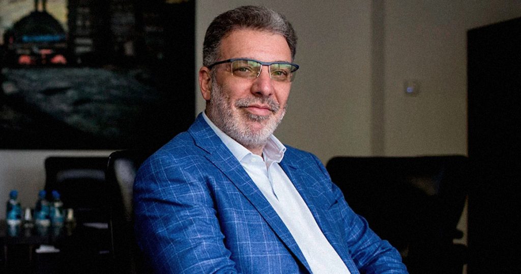 Миллиардер Сергей Мацоцкий заочно арестован по делу о взятке и объявлен в розыск
