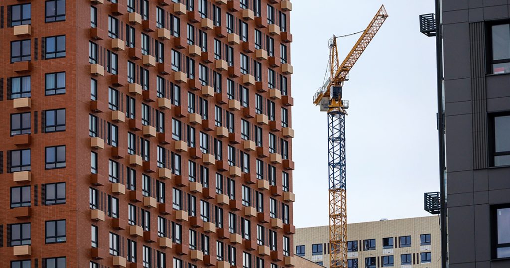 Переплата за 1 «квадрат» в ипотеку в московской новостройке составляет 2,6 млн рублей