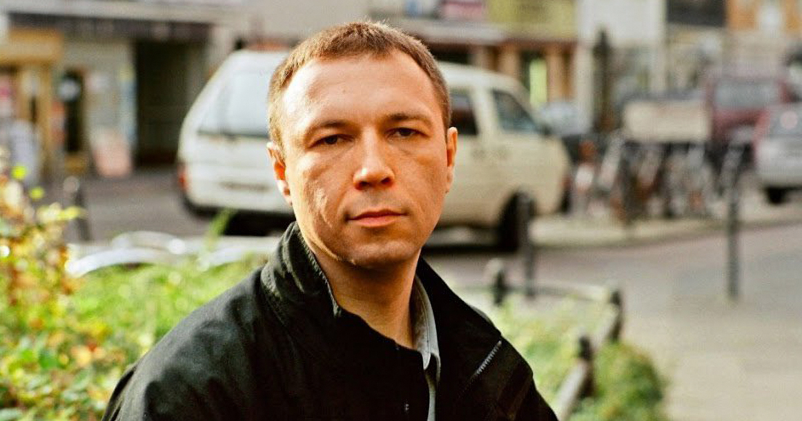Осенью выйдет новая книга Пелевина. О чем она может быть?