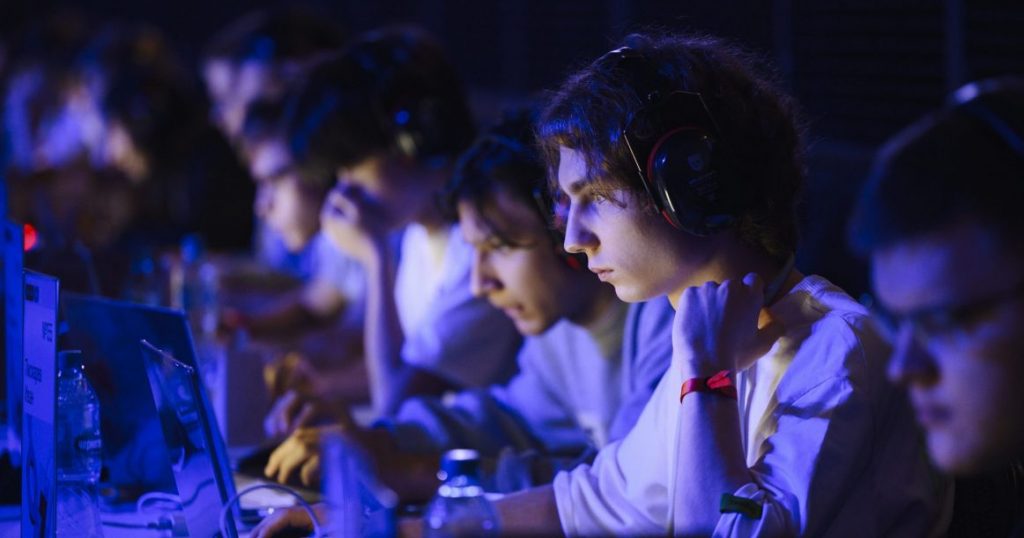 Открылся прием заявок на всероссийский чемпионат по программированию 