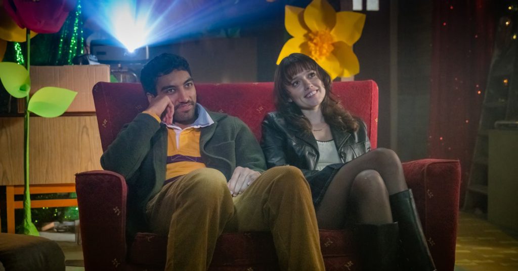 Сериал «Киноклуб»: как не стать взрослым и скучным к тридцати