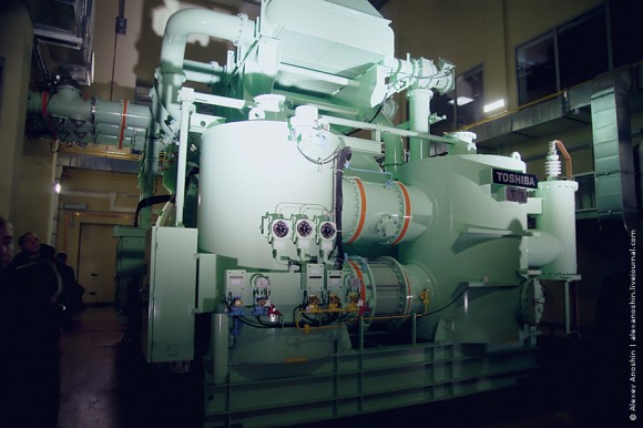 Трансформатор с элегазовой изоляцией 220/20 кВ Toshiba на ПС 220 кВ Сколково // Фото: © Alexey Anoshin | Digitalsubstation.com