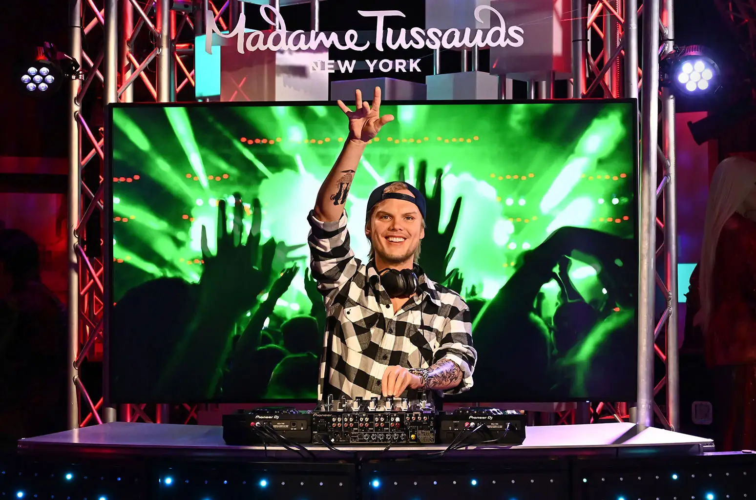 Восковая фигура Avicii появилась в нью-йоркском музее мадам Тюссо