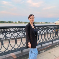 user-img