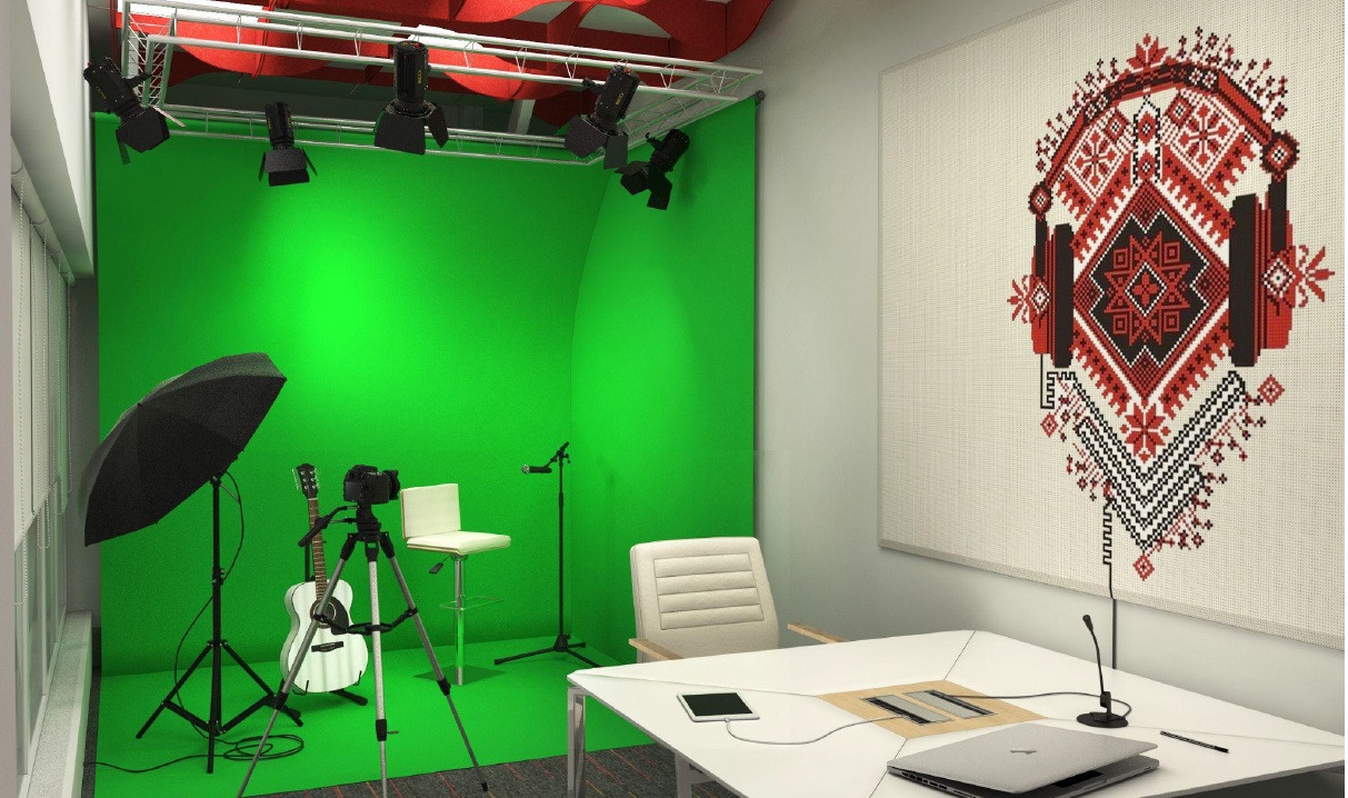 Оформление пространств кибер-зоны,  медиацентра в МАУ Березовского района "Молодежный центр "Звездный"