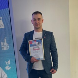 Изображение профиля для Олег Лапуха