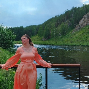 user-img
