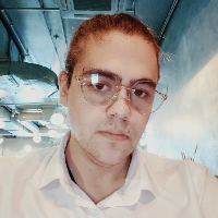 user-img