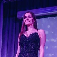 062084b0bc5b4543a334dba9a0dea979.jpgava1