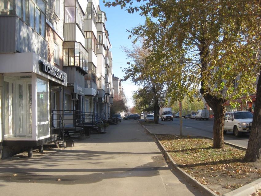 Продажа 3-комнатной квартиры, Курган, Станционная улица,  41