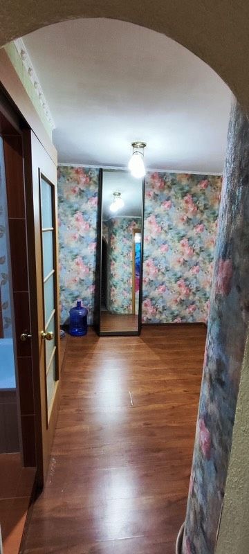 Продажа 2-комнатной квартиры, Курган, Радионова улица,  56