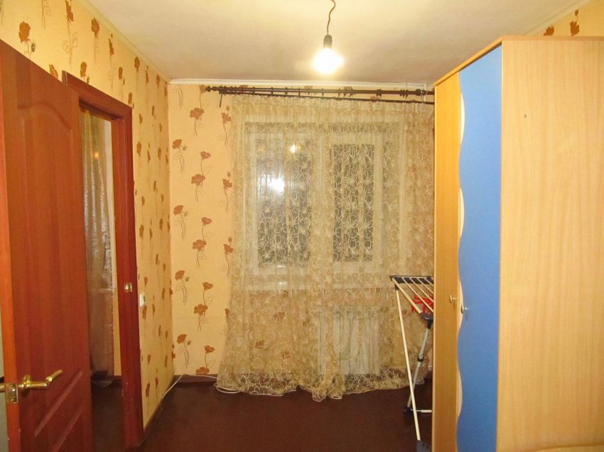 Продажа 2-комнатной квартиры, Курган, Кирова улица,  102
