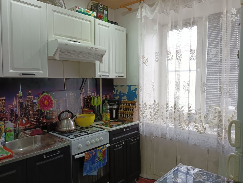 Продажа 2-комнатной квартиры, Просвет, Заводская улица,  5