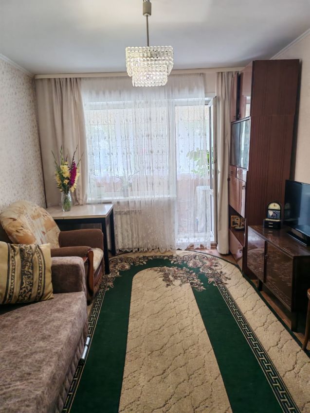 Продажа 1-комнатной квартиры, Курган, Кравченко улица,  61