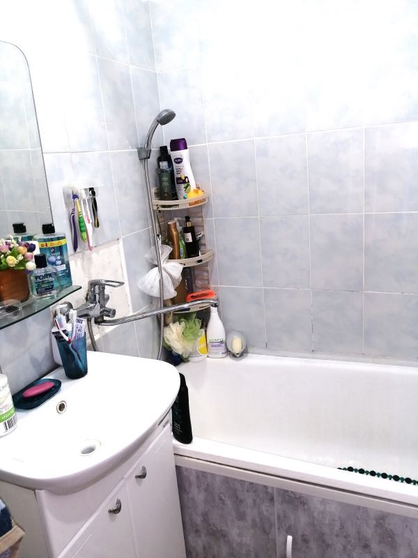 Продажа 2-комнатной квартиры, Курган, Космонавтов  улица (Черемухово),  7