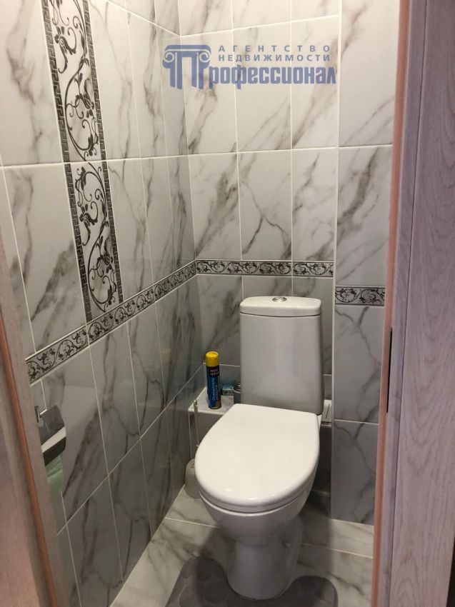 Продажа 2-комнатной квартиры, Курган, 7 микрорайон,  25