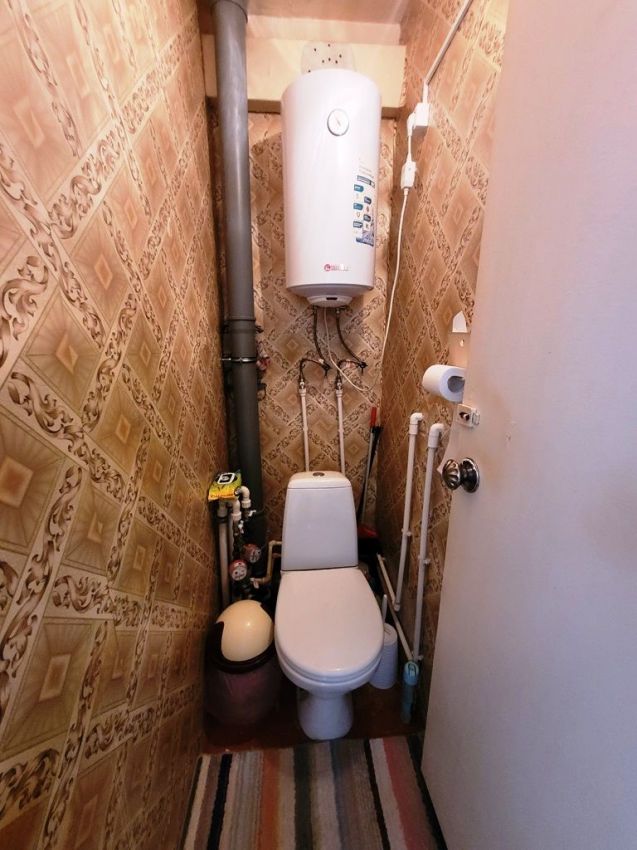 Продажа 3-комнатной квартиры, Курган, Сибирская улица,  19