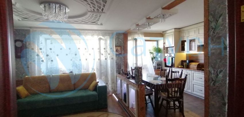 Продажа 3-комнатной квартиры, Курган, Сиреневая улица (Тополя),  16