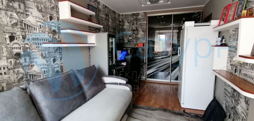 Продажа 3-комнатной квартиры, Курган, Сиреневая улица (Тополя),  16