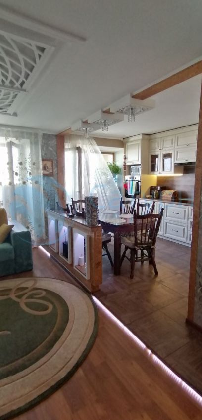 Продажа 3-комнатной квартиры, Курган, Сиреневая улица (Тополя),  16