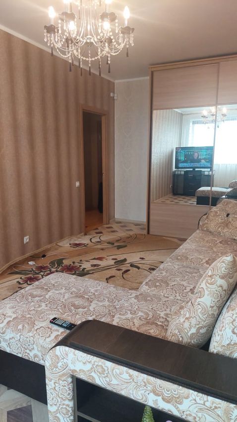 Продажа 2-комнатной квартиры, Курган, 5 микрорайон,  16 к6