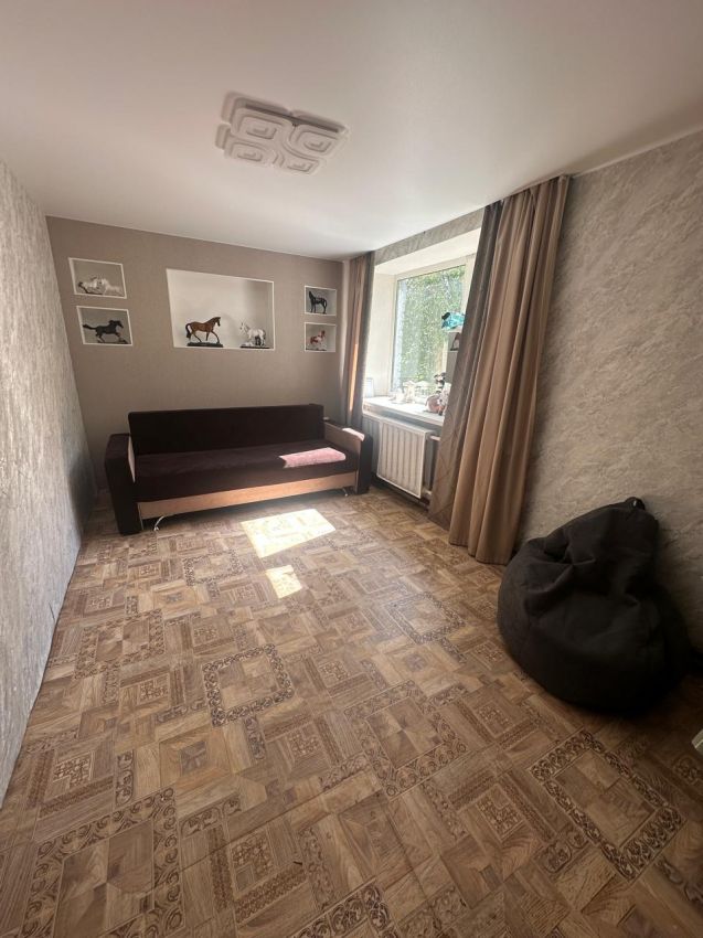 Продажа 2-комнатной квартиры, Курган, 5 микрорайон,  16 к6