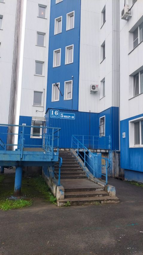 Продажа 2-комнатной квартиры, Курган, 5 микрорайон,  16 к6