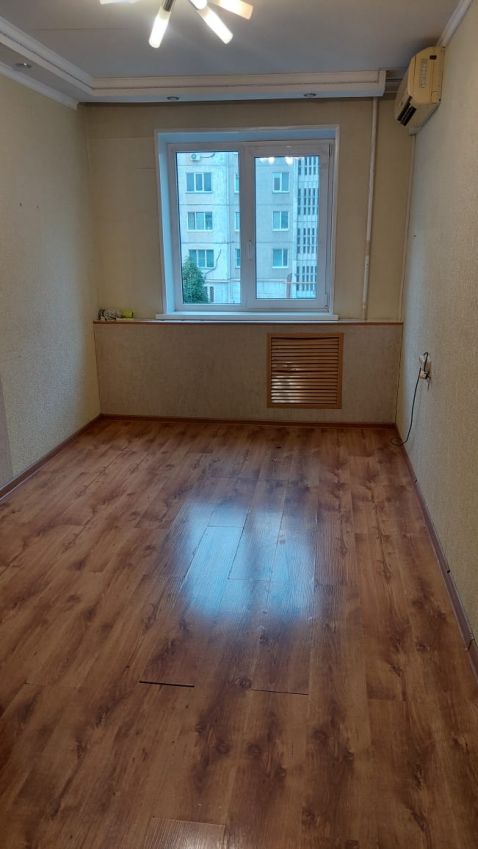 Продажа 3-комнатной квартиры, Курган, К.Маркса улица,  135