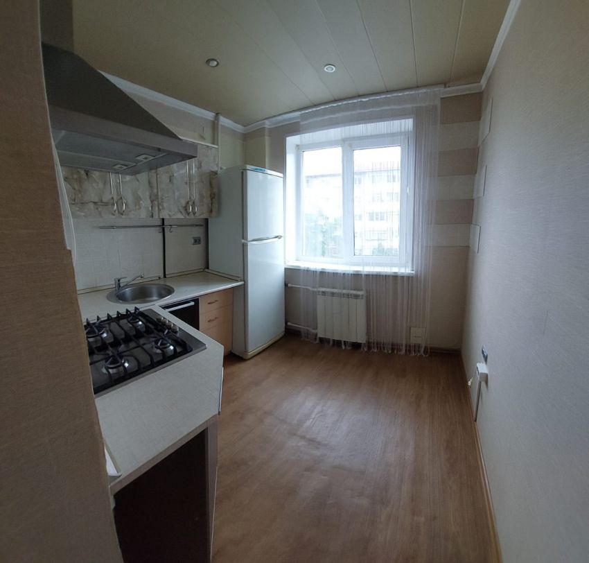 Продажа 3-комнатной квартиры, Курган, К.Маркса улица,  135