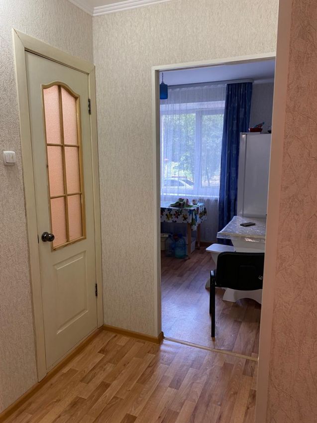 Продажа 1-комнатной квартиры, Курган, 6 микрорайон,  21к1