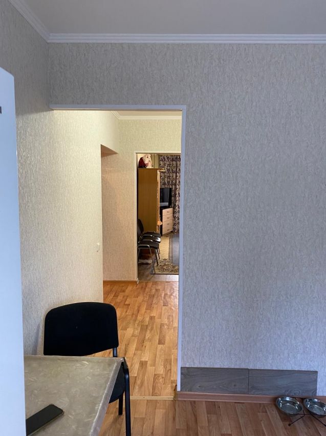 Продажа 1-комнатной квартиры, Курган, 6 микрорайон,  21к1