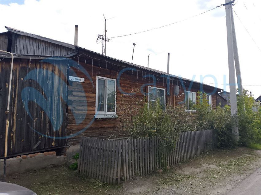 Продажа 2-комнатной квартиры, Кетово, Рабочая улица,  78