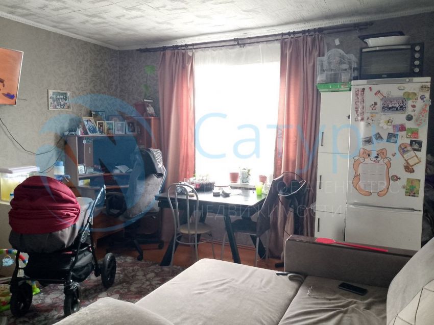 Продажа 2-комнатной квартиры, Кетово, Рабочая улица,  78