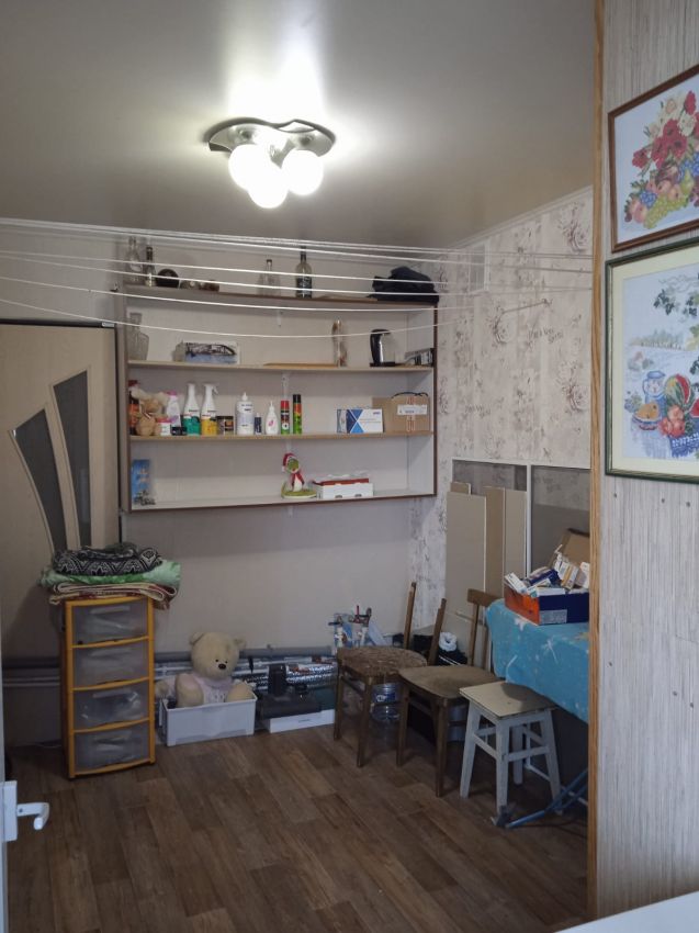 Продажа 4-комнатной квартиры, Курган, 2 микрорайон,  9