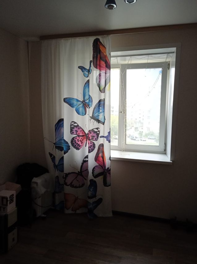 Продажа 4-комнатной квартиры, Курган, 2 микрорайон,  9