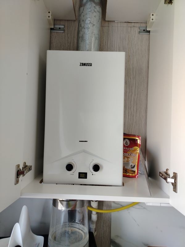 Продажа 3-комнатной квартиры, Курган, Черняховского улица,  8а