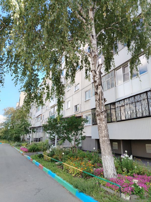 Продажа 3-комнатной квартиры, Курган, Черняховского улица,  8а