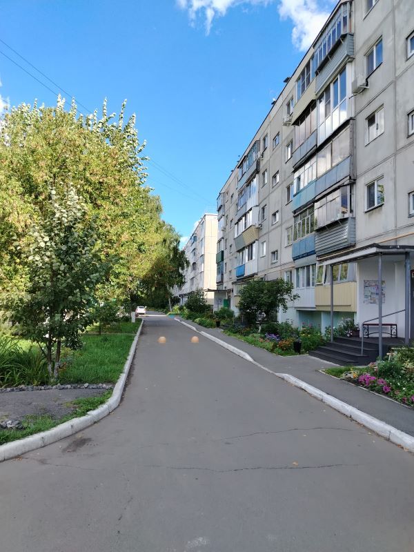 Продажа 3-комнатной квартиры, Курган, Черняховского улица,  8а