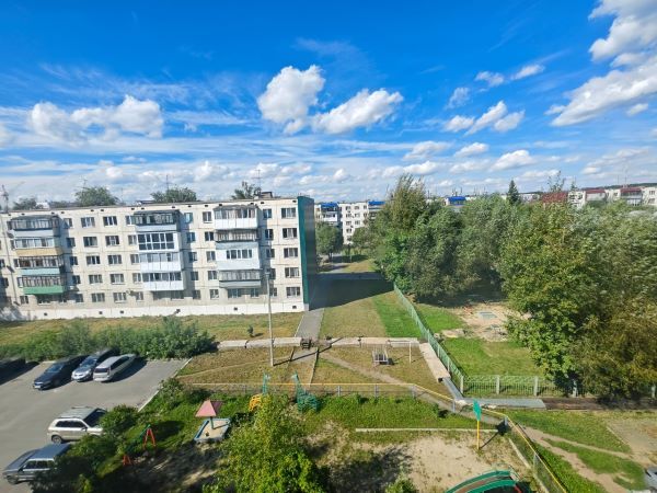 Продажа 3-комнатной квартиры, Курган, Черняховского улица,  8а