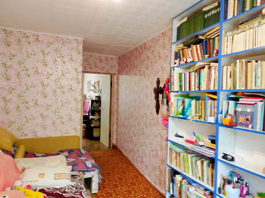 Продажа 2-комнатной квартиры, Курган, Станционная улица,  14