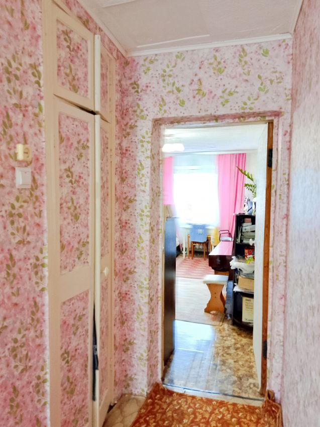 Продажа 2-комнатной квартиры, Курган, Станционная улица,  14