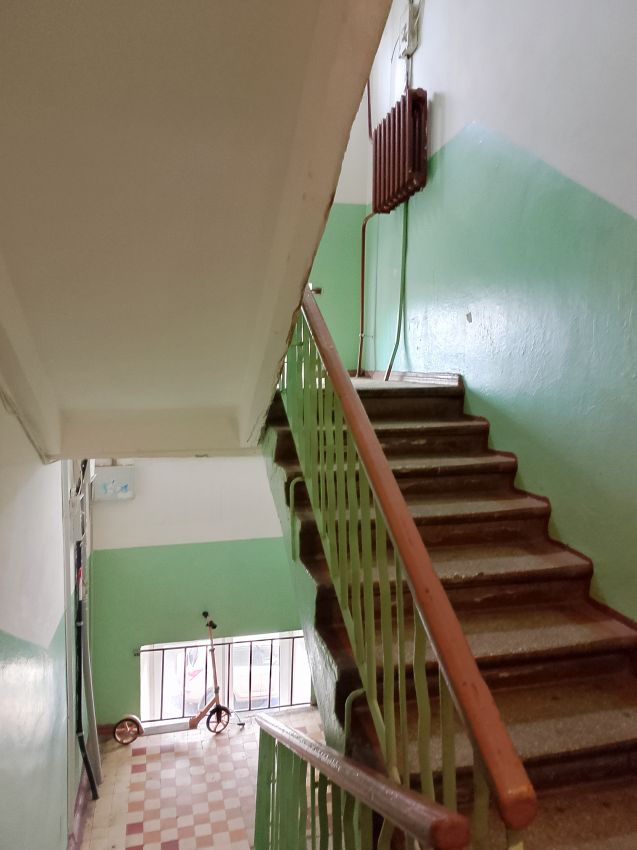 Продажа 2-комнатной квартиры, Курган, Станционная улица,  14