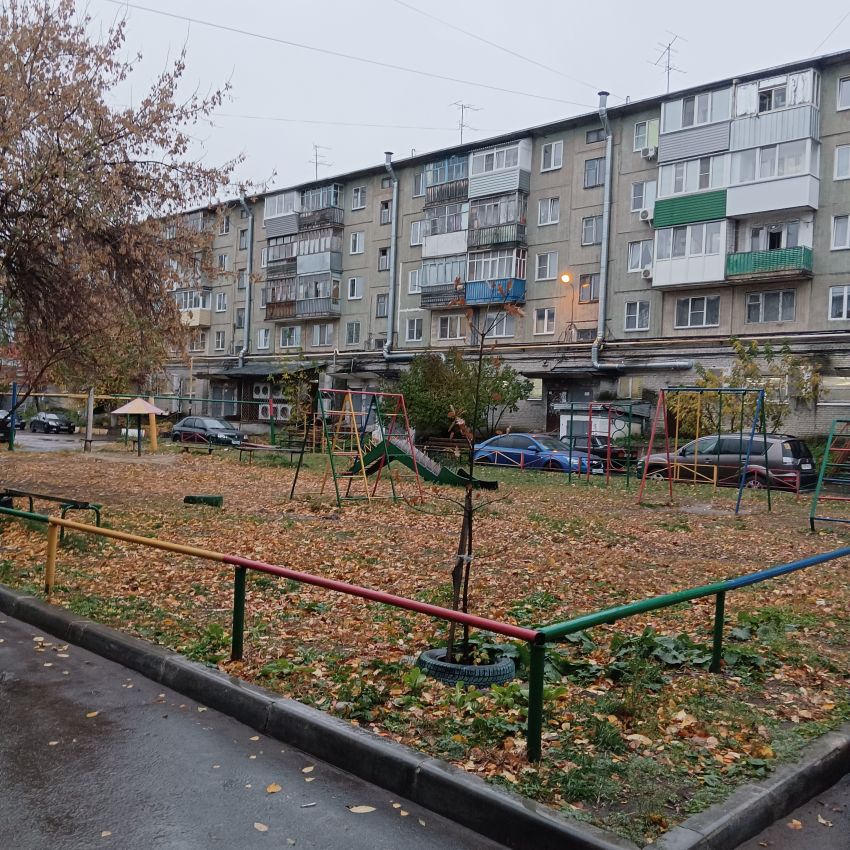 Продажа 2-комнатной квартиры, Курган, Гоголя улица,  92