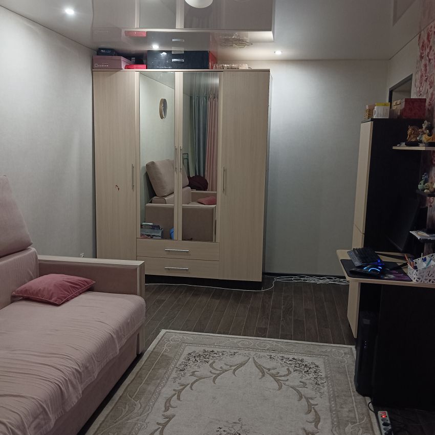 Продажа 2-комнатной квартиры, Курган, Гоголя улица,  92