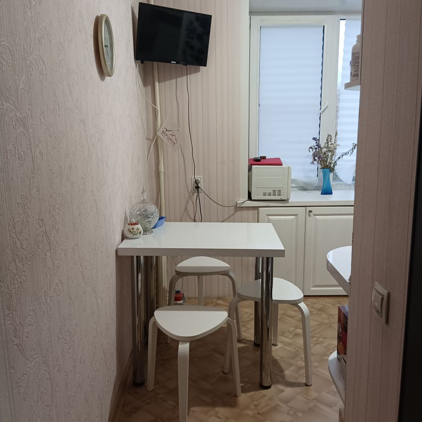 Продажа 2-комнатной квартиры, Курган, Гоголя улица,  92